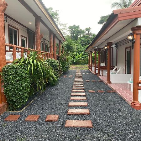 Arya Bungalow Ko Lanta Exterior foto