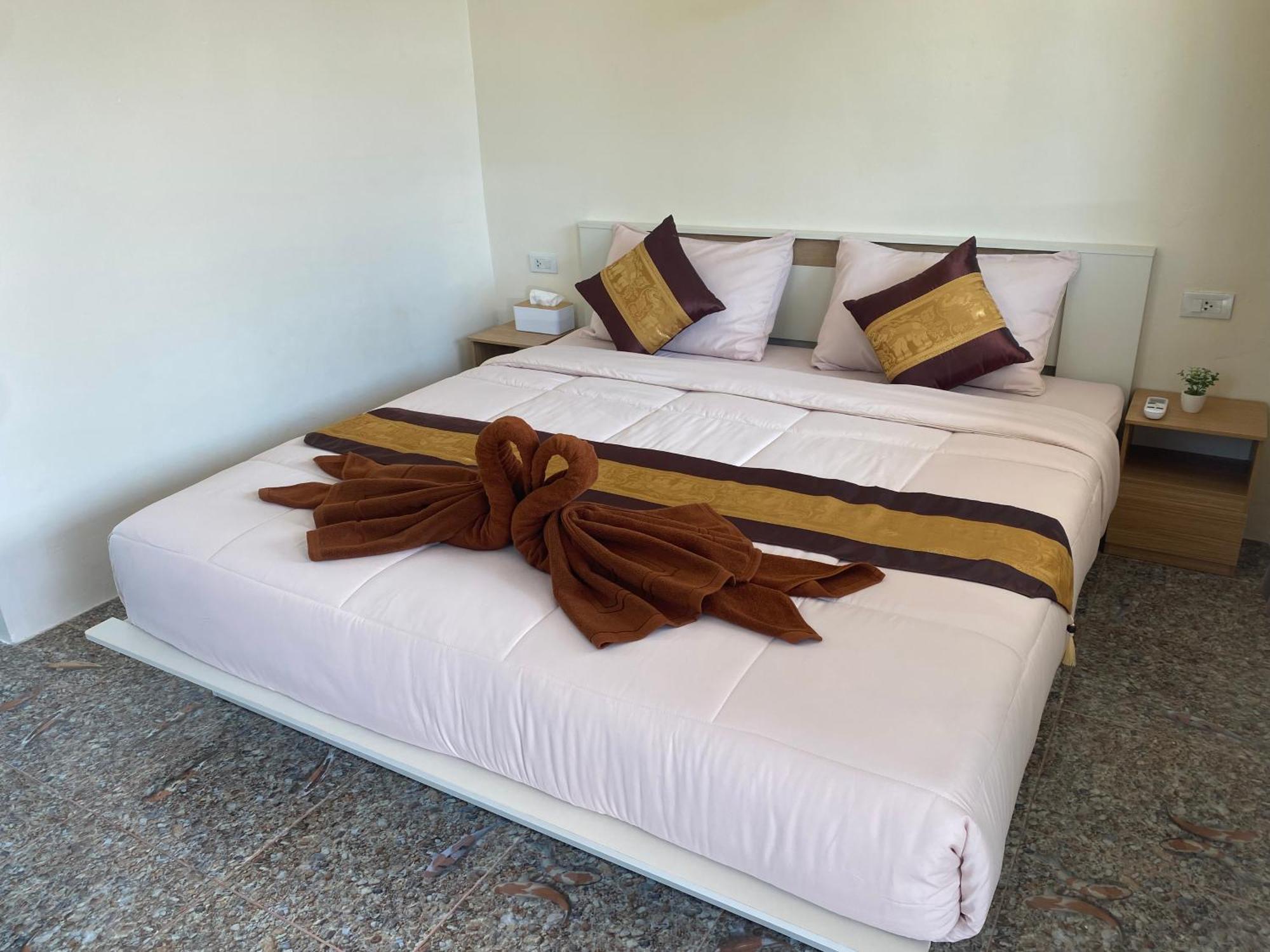 Arya Bungalow Ko Lanta Exterior foto
