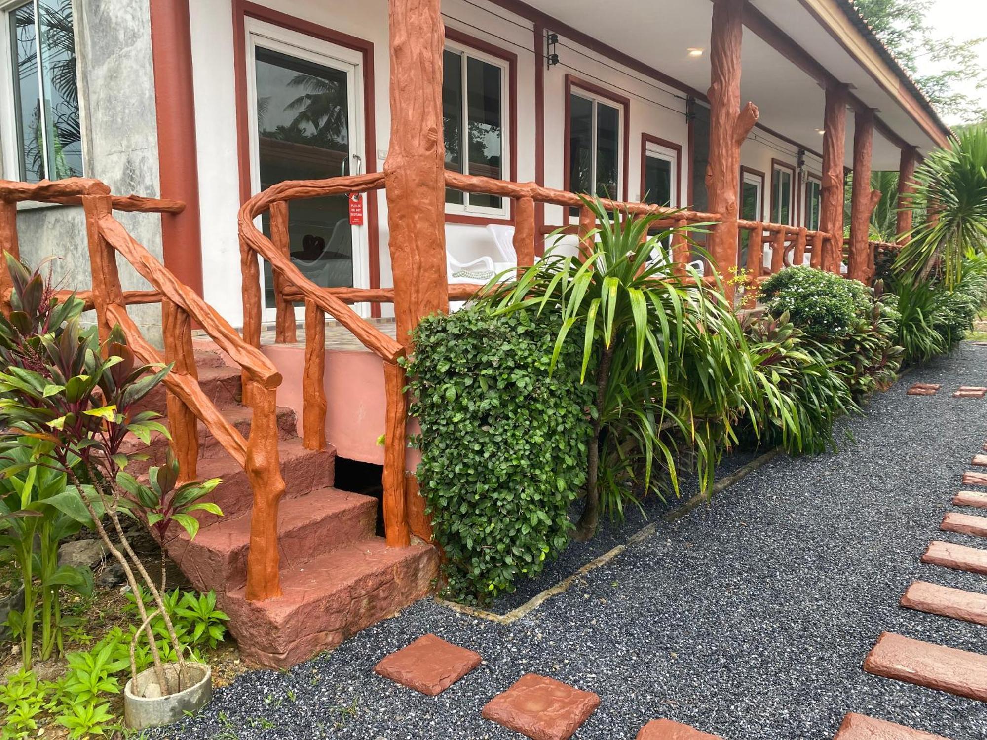 Arya Bungalow Ko Lanta Exterior foto